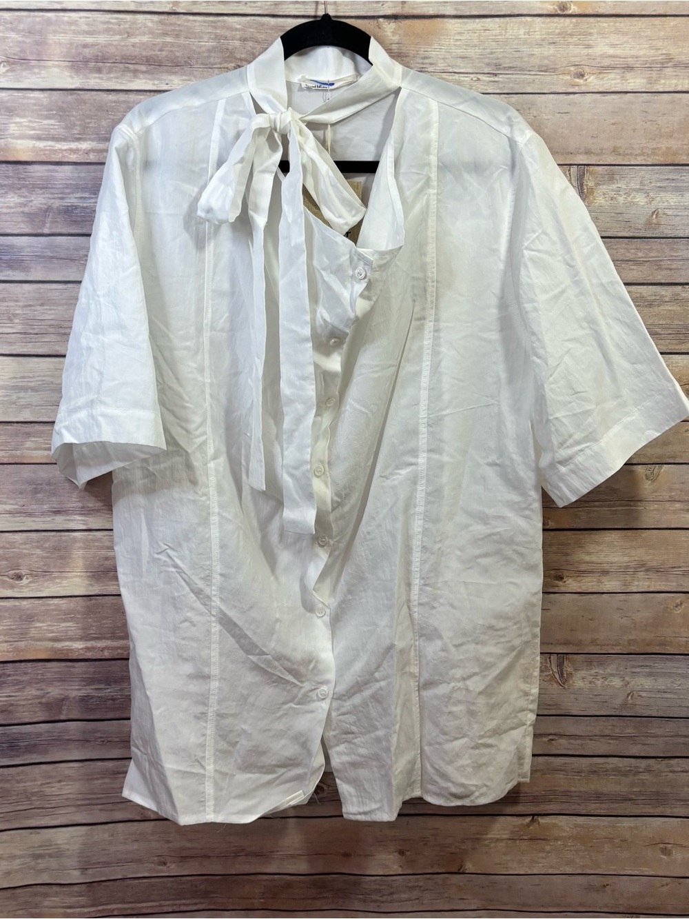 NWT Hemi Blurr White Tie Front Shirt